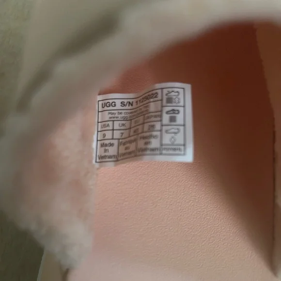 UGG Women’s LA Alto Slide 'Peach Pink' - Picture 9 of 11